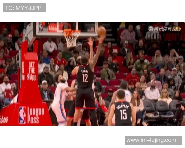 火箭神奇表现亚当斯出场542分钟助力球队总篮板净胜对手200个