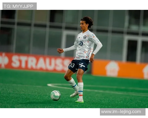 巴黎即将签约里尔18岁中场布阿迪他是球队忠实粉丝