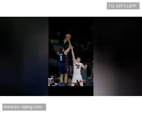 托布绝杀机会被封盖03秒空接再遭重创倒霉透了